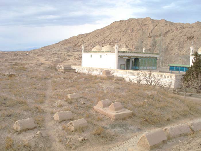 ABİDE ŞAHSİYET Kaşgarlı Mahmutun Turbesi Doğu Türkistan Kaşgar-Opal ABİDE ŞAHSİYET Kaşgarlı Mahmutun Turbesi Doğu Türkistan Kaşgar-Opal